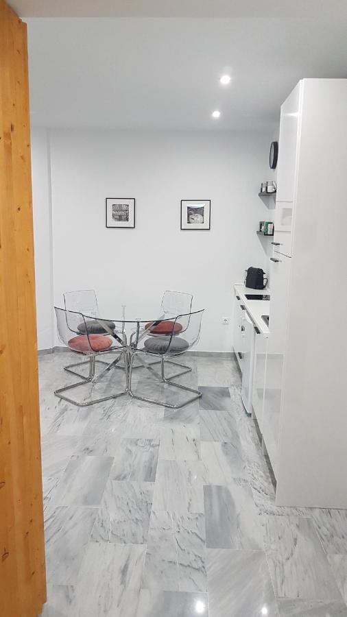 Atocha 3 Apartment มาลากา ภายนอก รูปภาพ