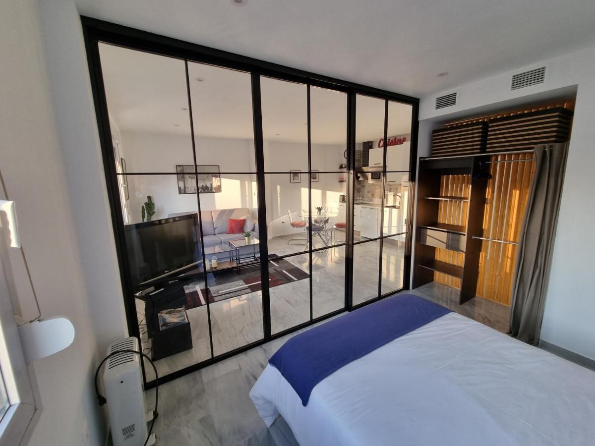 Atocha 3 Apartment มาลากา ภายนอก รูปภาพ
