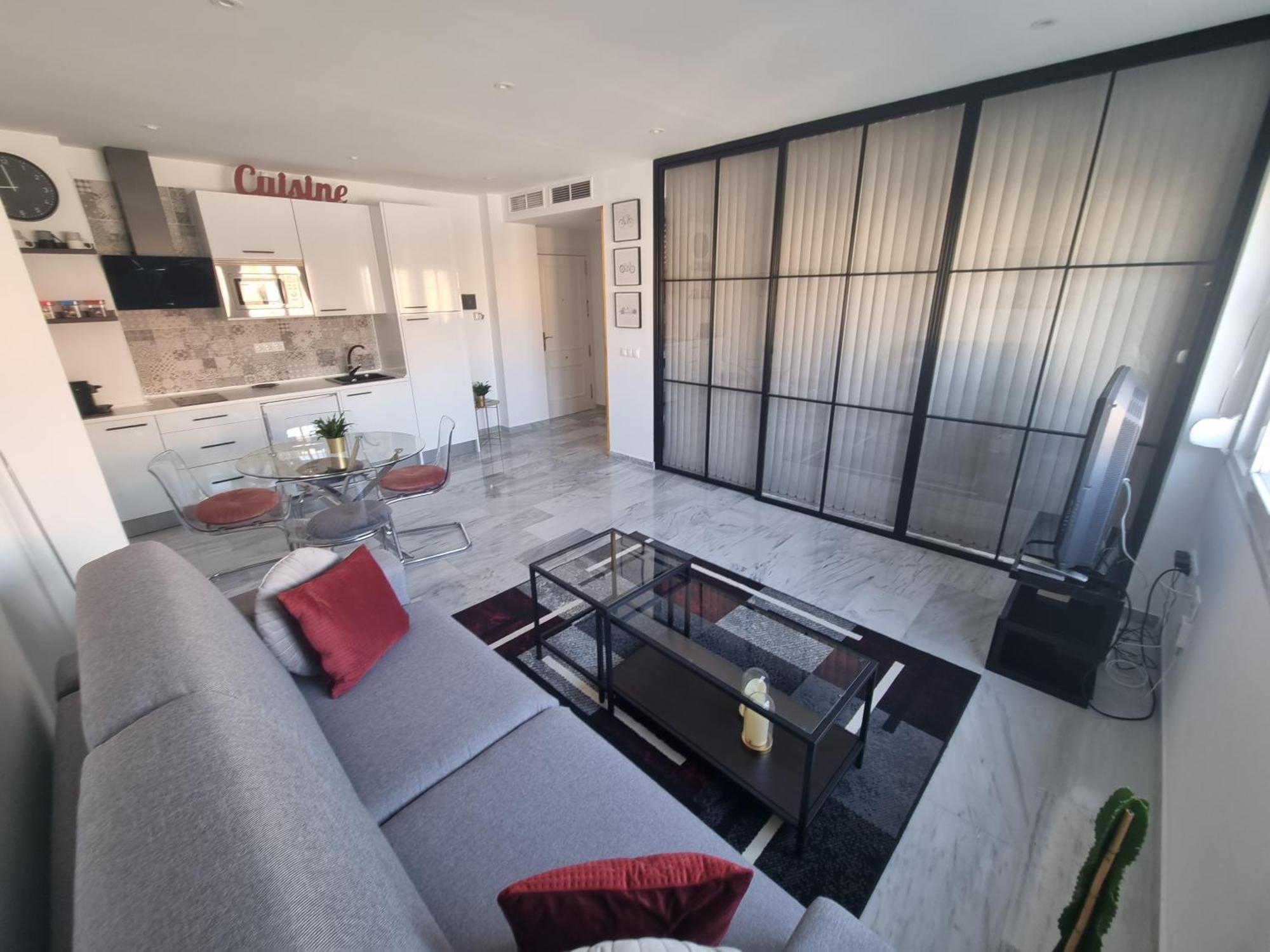 Atocha 3 Apartment มาลากา ภายนอก รูปภาพ